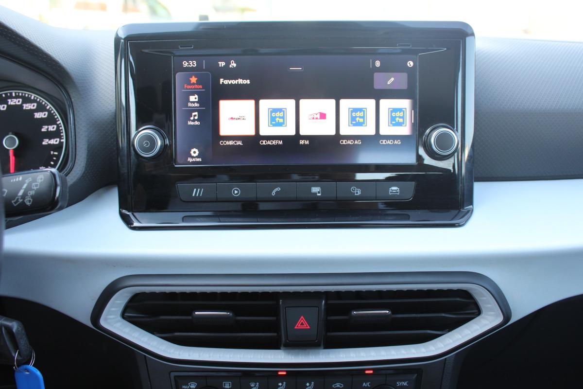 seat-ibiza-2023-gasolina-999cc