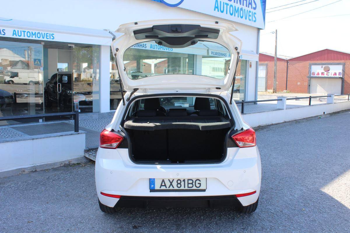 seat-ibiza-2023-gasolina-999cc