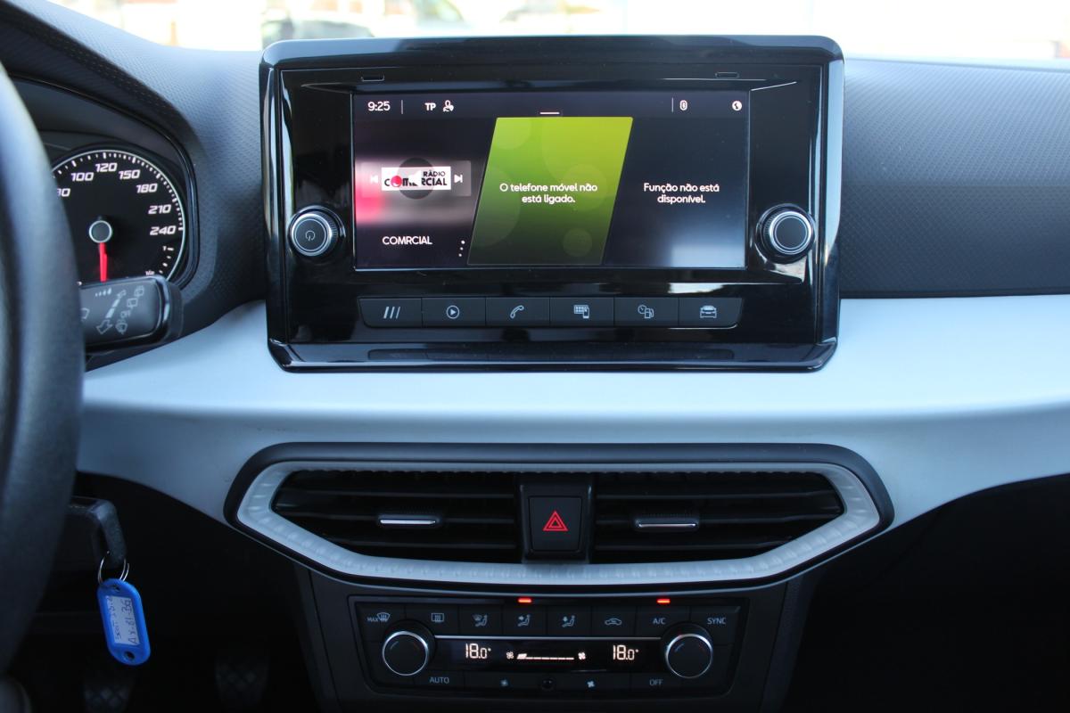 seat-ibiza-2023-gasolina-999cc