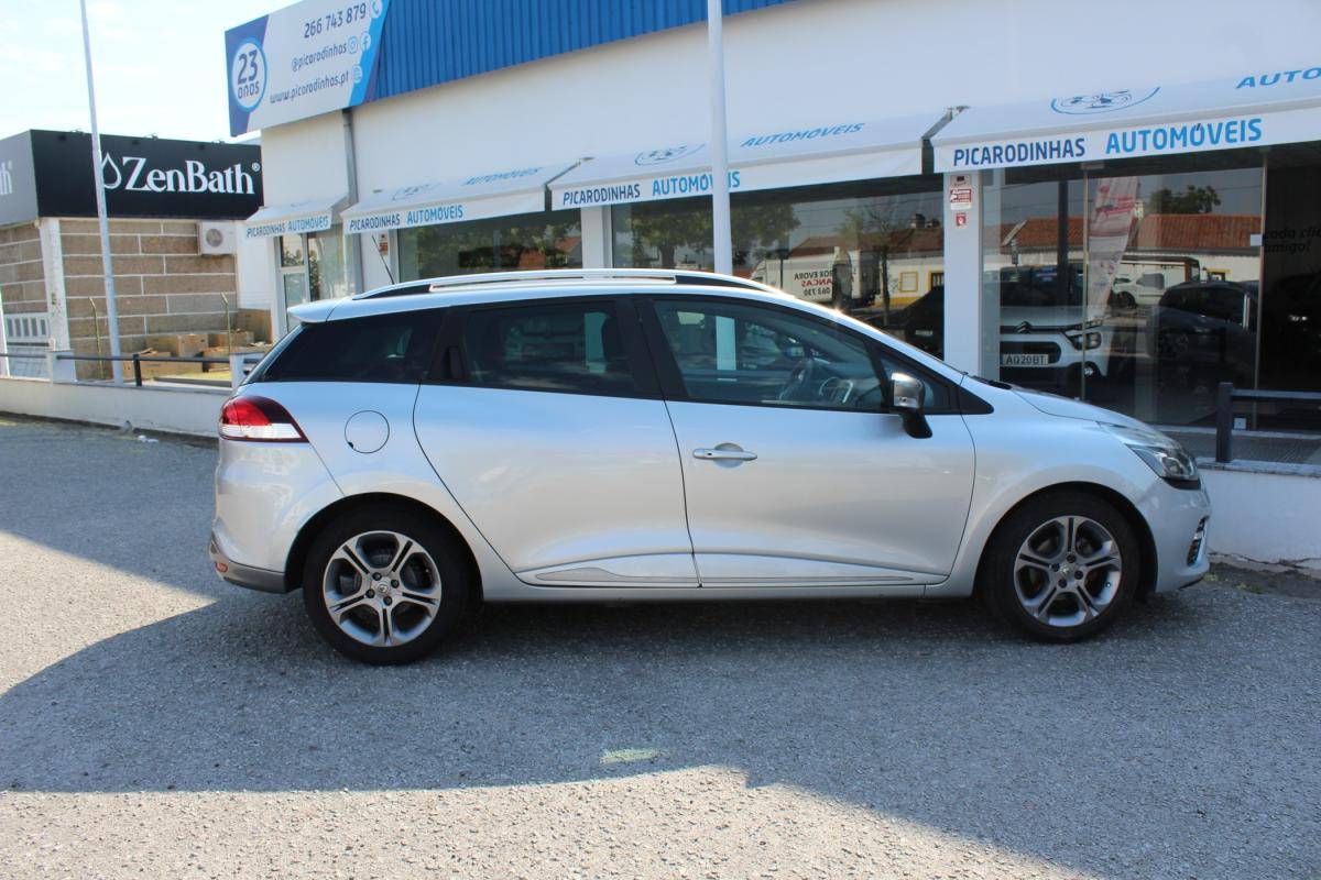 renault-clio-sport-tourer-2016-diesel-1461cc