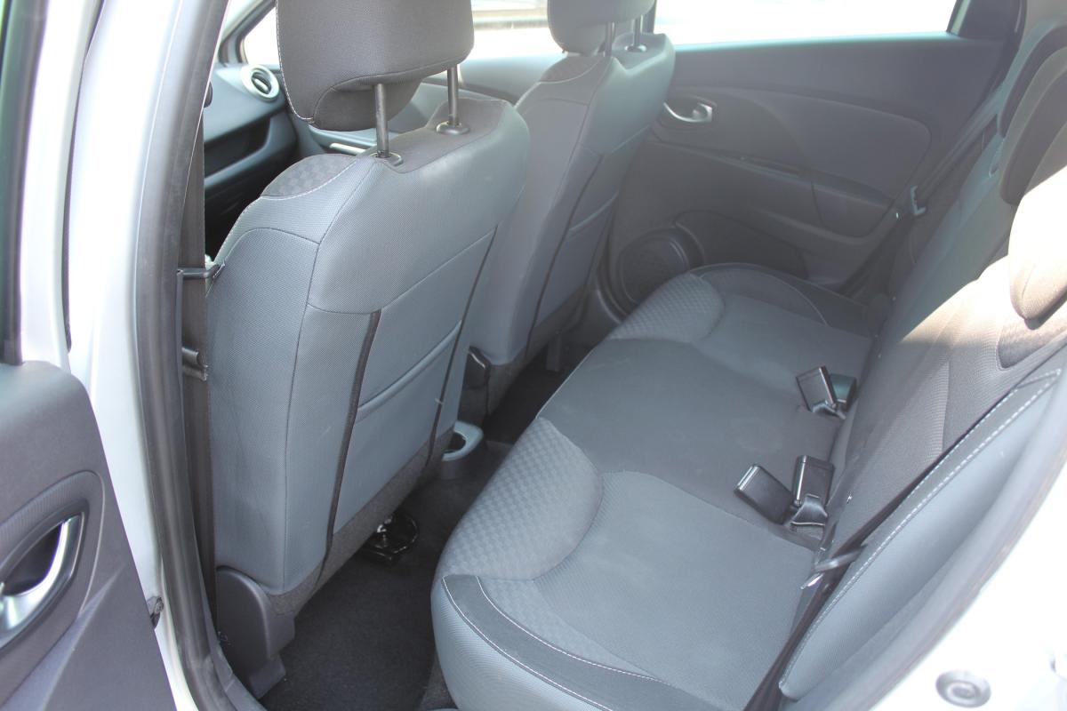 renault-clio-sport-tourer-2016-diesel-1461cc