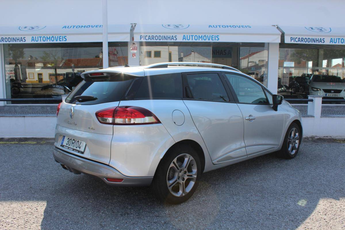 renault-clio-sport-tourer-2016-diesel-1461cc
