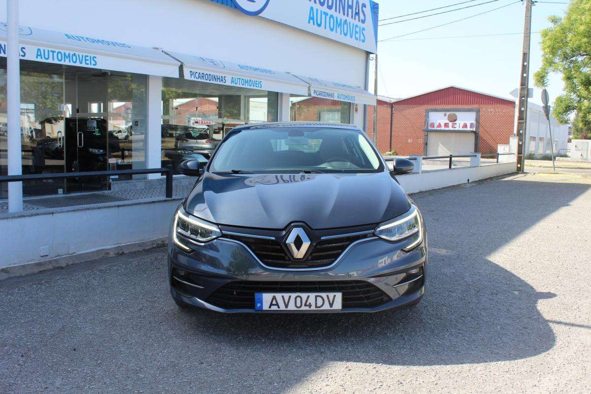 renault-megane-sport-tourer-2022-diesel-1461cc