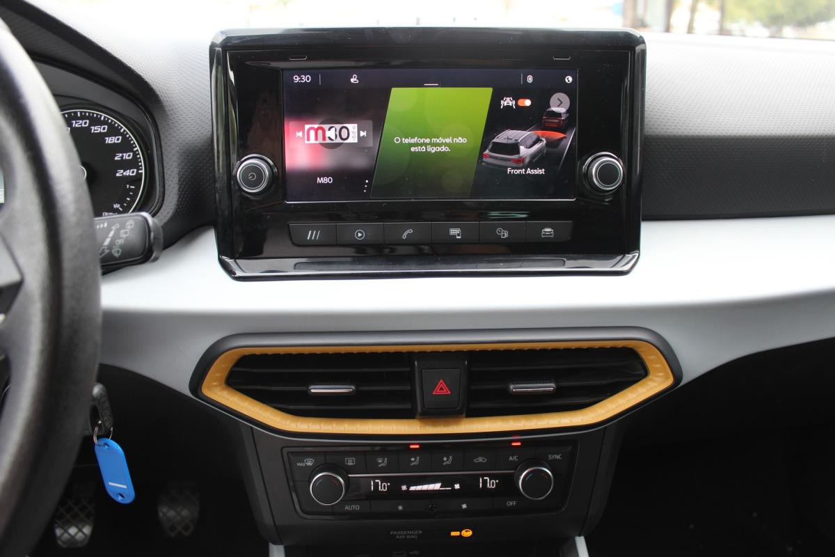 seat-arona-2022-gasolina-999cc