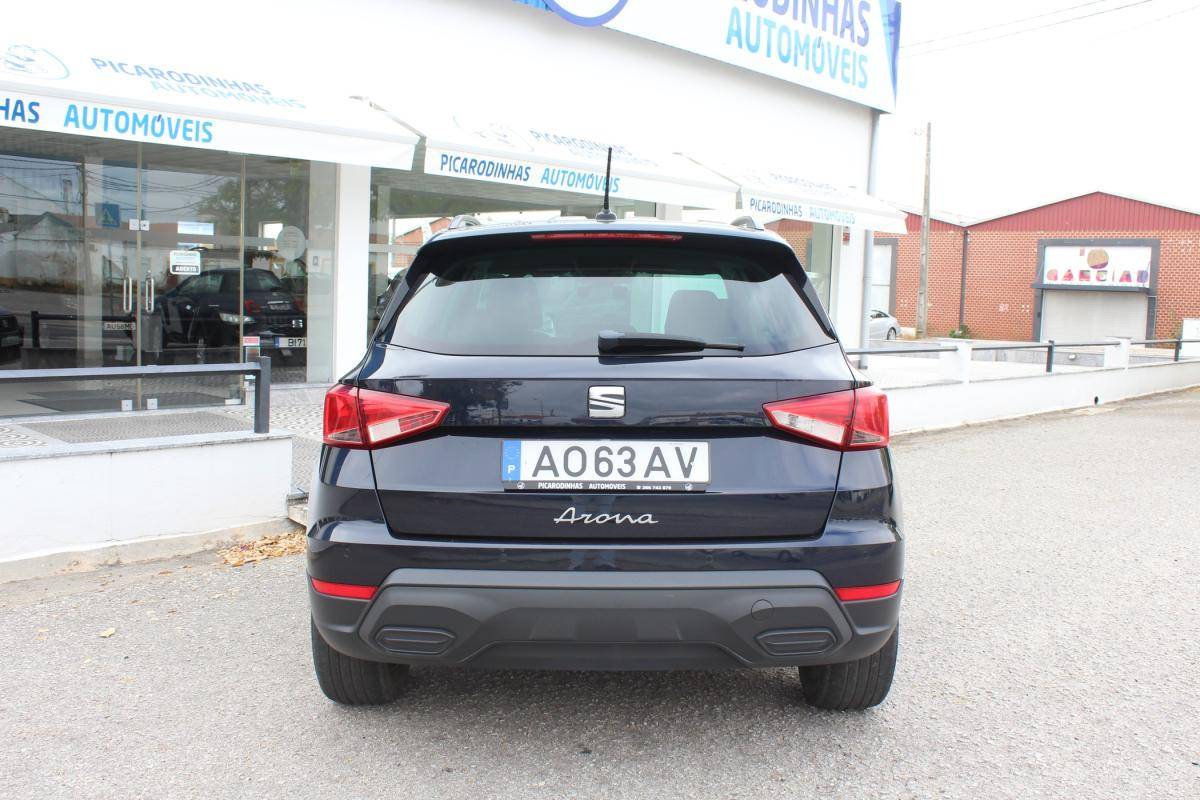 seat-arona-2022-gasolina-999cc