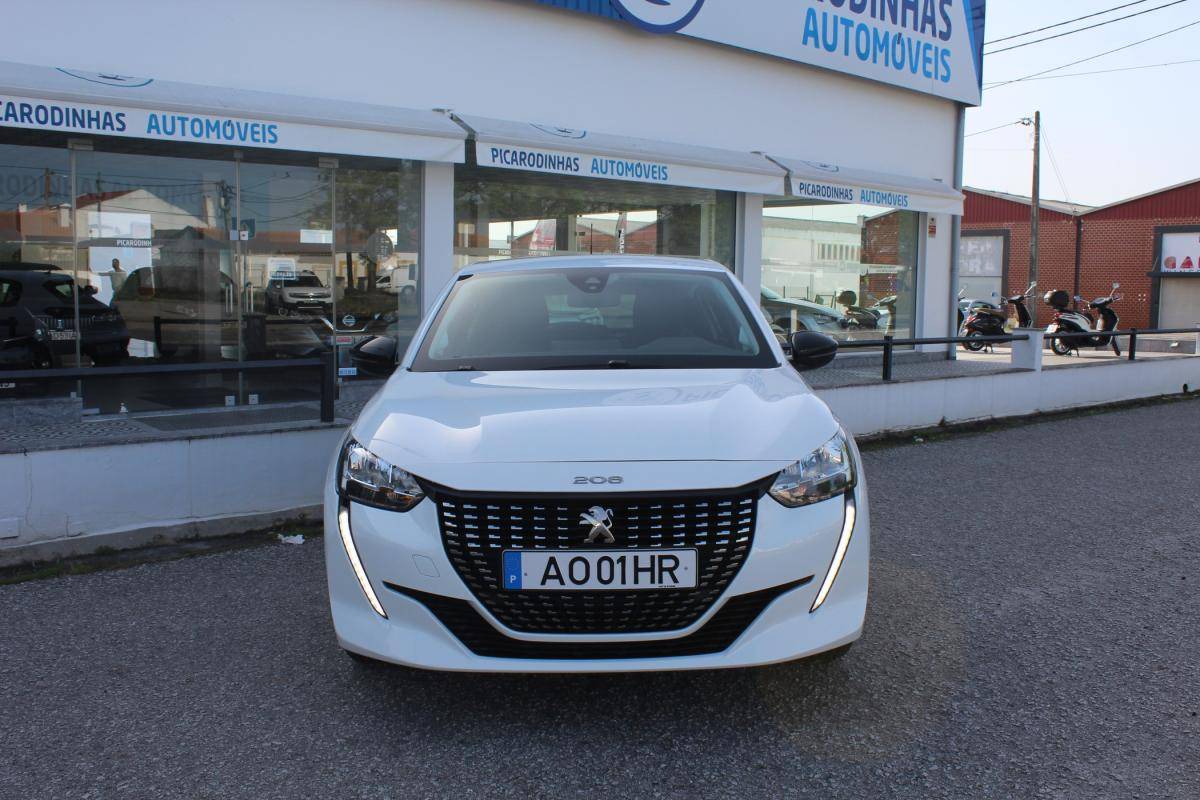 peugeot-208-2022-gasolina-1199cc