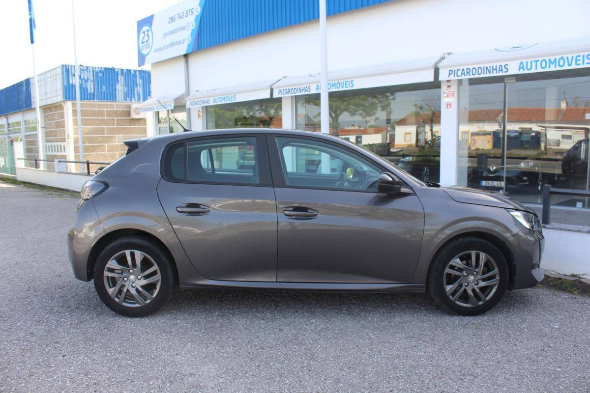 peugeot-208-2022-gasolina-1199cc