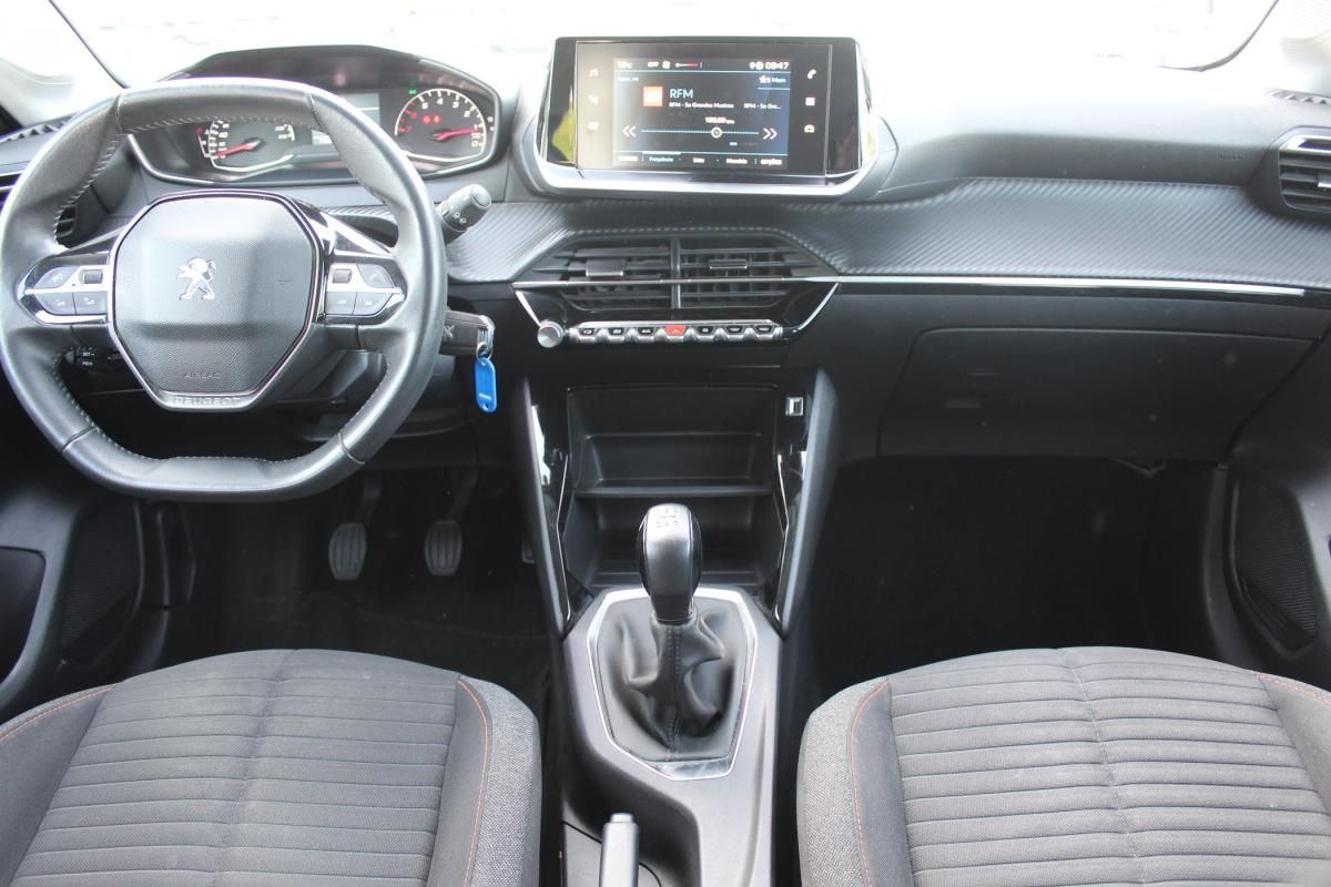 peugeot-208-2022-gasolina-1199cc