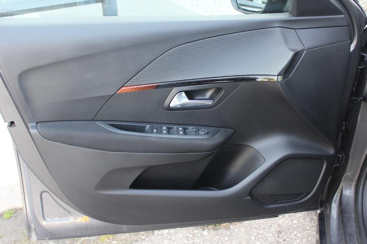 peugeot-208-2022-gasolina-1199cc