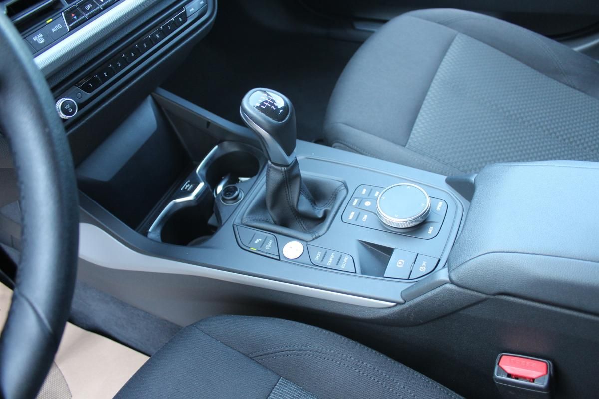 bmw-serie-1-2020-diesel-1496cc