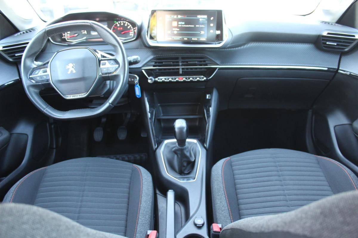 peugeot-208-2022-gasolina-1199cc
