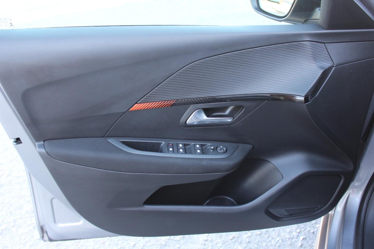 peugeot-208-2022-gasolina-1199cc