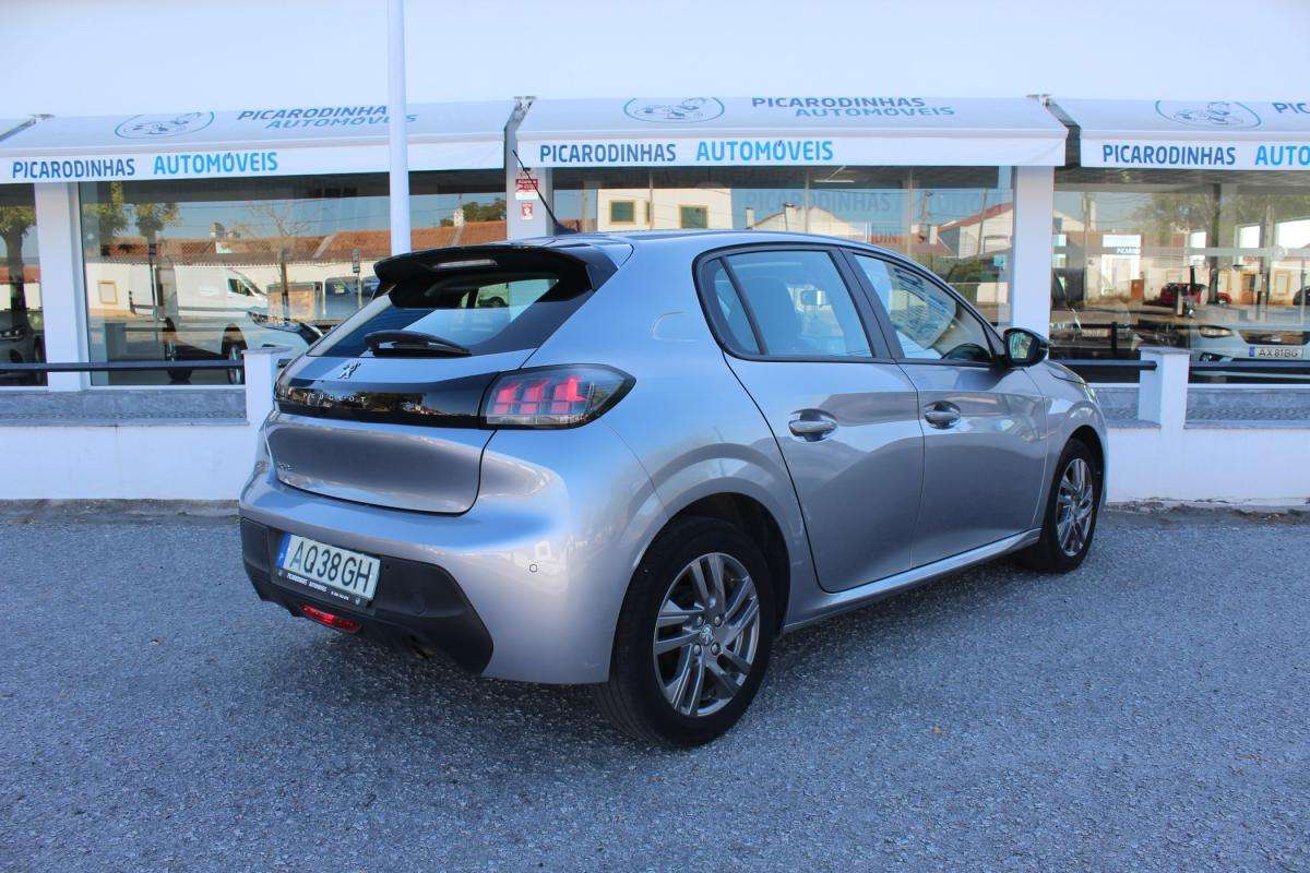 peugeot-208-2022-gasolina-1199cc