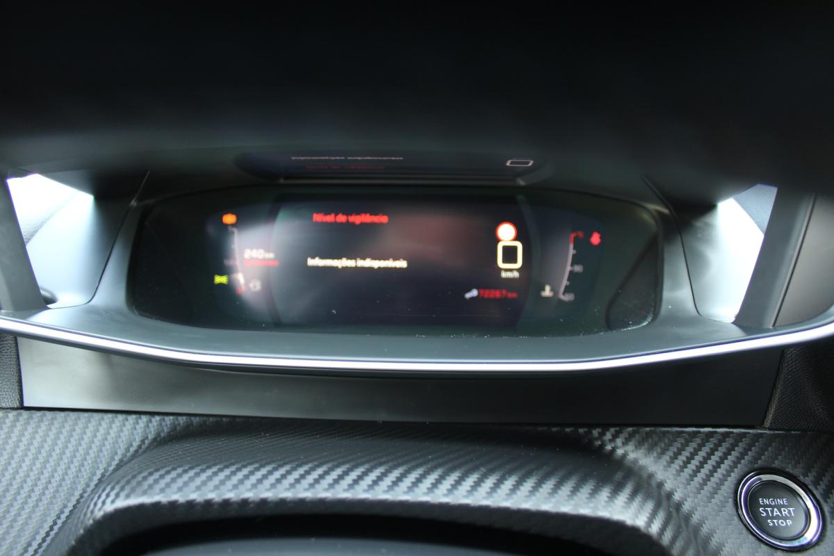 peugeot-2008-2021-gasolina-1199cc