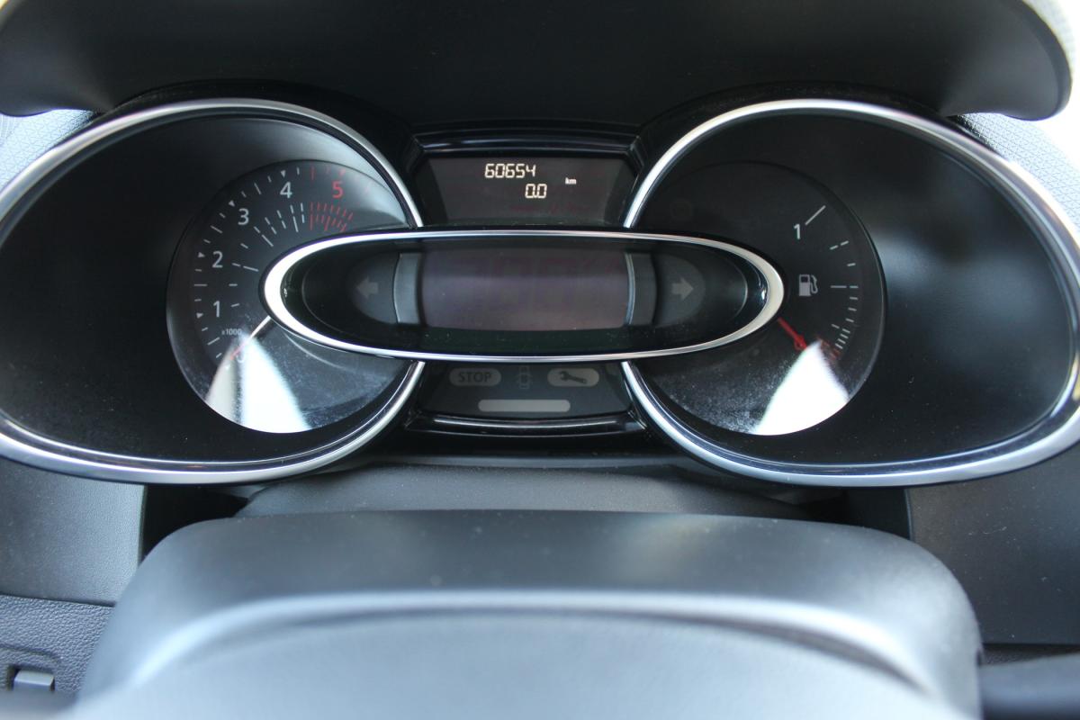 renault-clio-sport-tourer-2019-diesel-1461cc