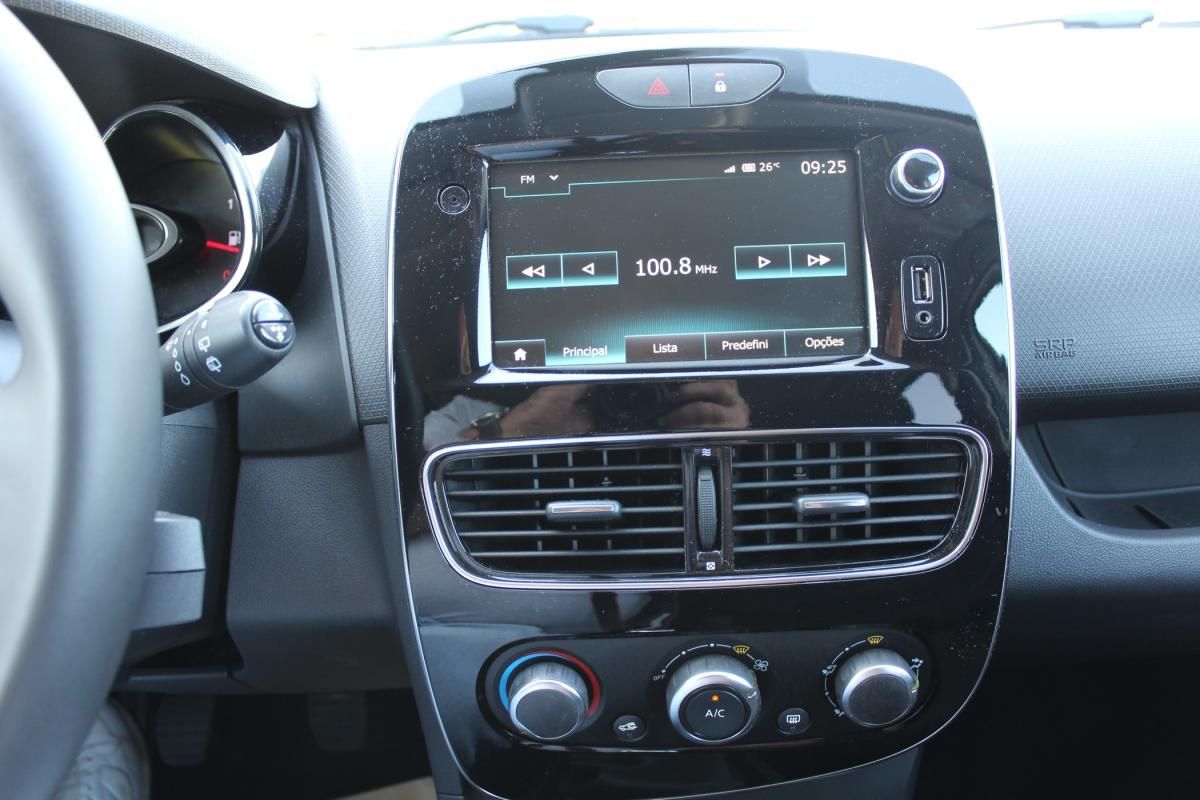 renault-clio-sport-tourer-2019-diesel-1461cc