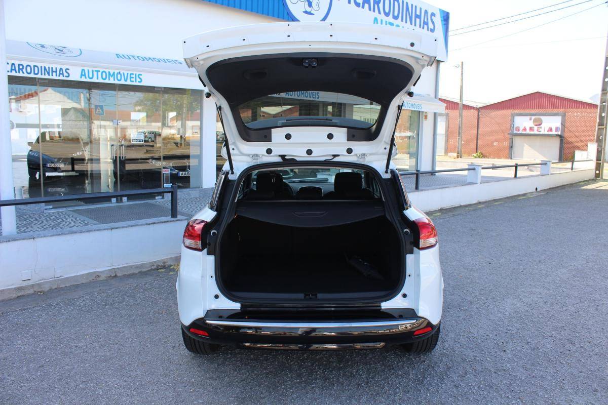 renault-clio-sport-tourer-2019-diesel-1461cc