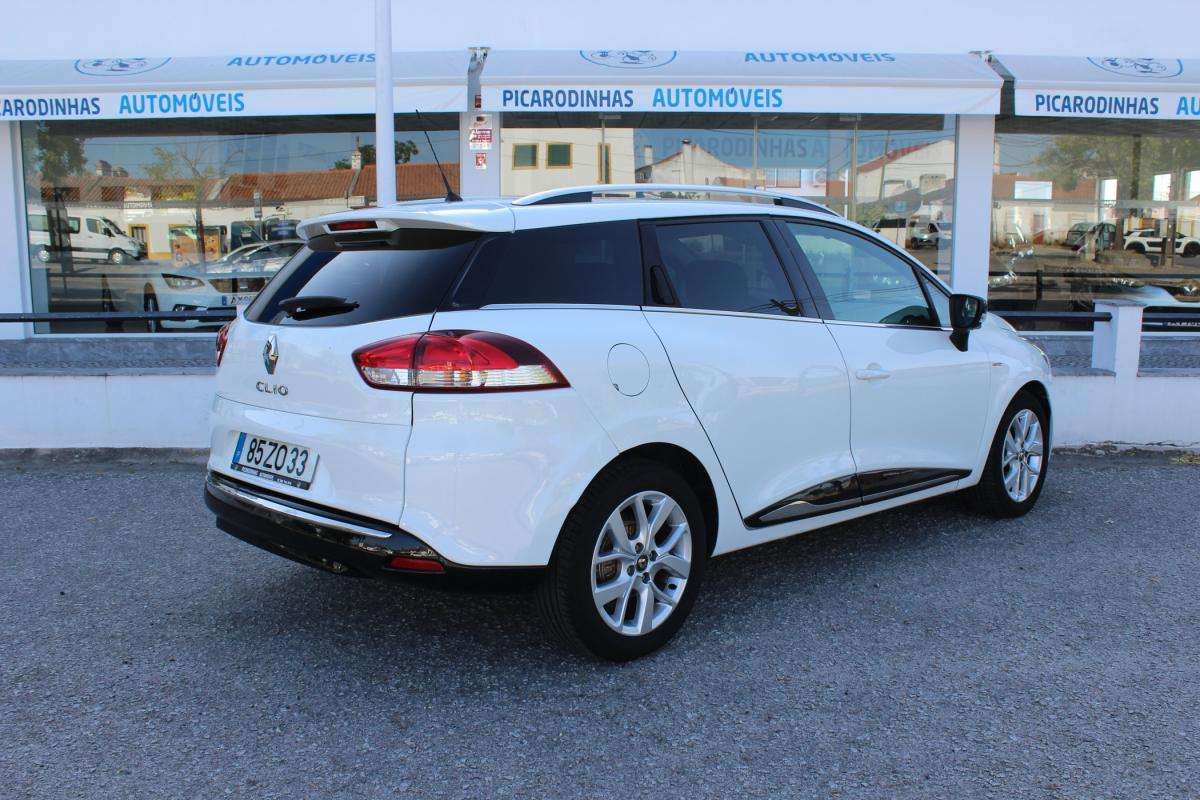 renault-clio-sport-tourer-2019-diesel-1461cc