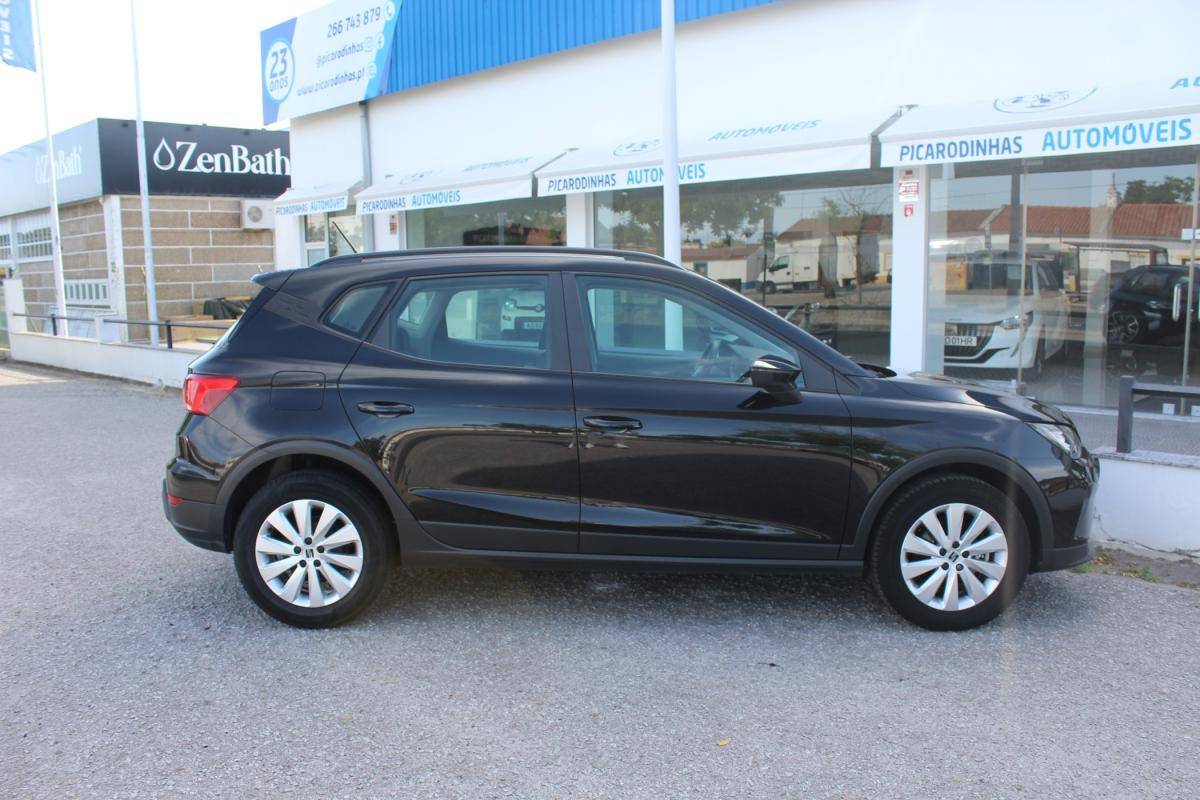 seat-arona-2022-gasolina-999cc