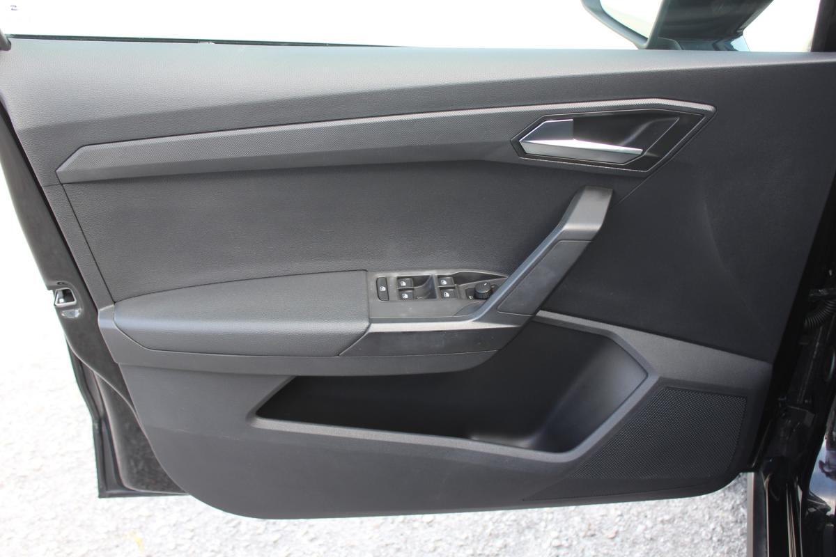 seat-arona-2022-gasolina-999cc