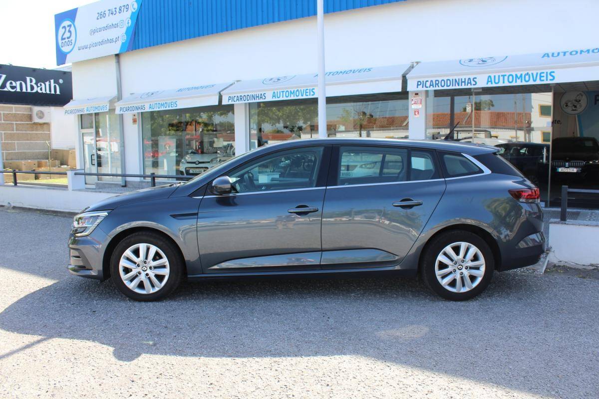 renault-megane-sport-tourer-2022-diesel-1461cc