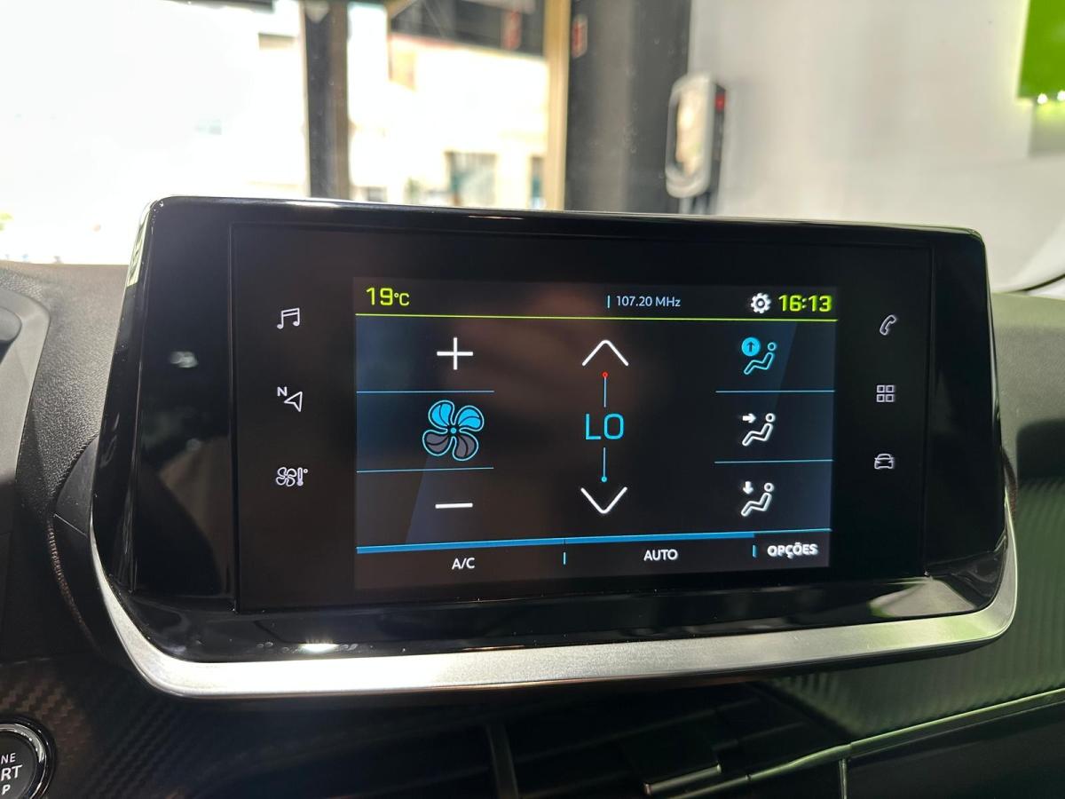 peugeot-208-2022-eletrico-0cc