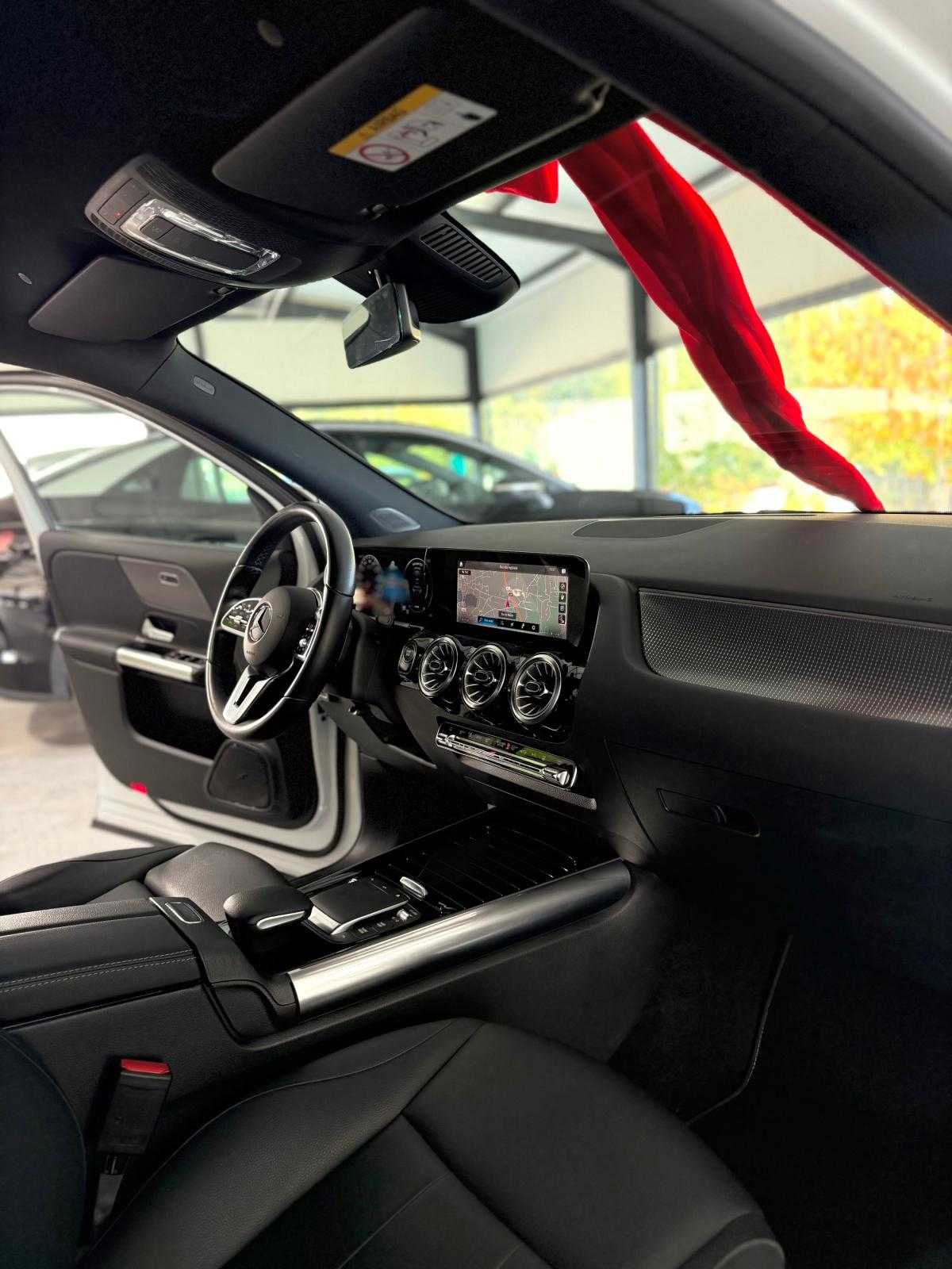 mercedes-benz-eqa-2022-eletrico-0cc