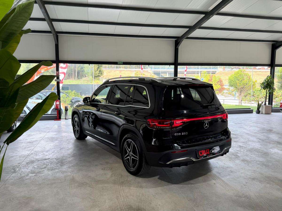 mercedes-benz-eqb-2023-eletrico-0cc