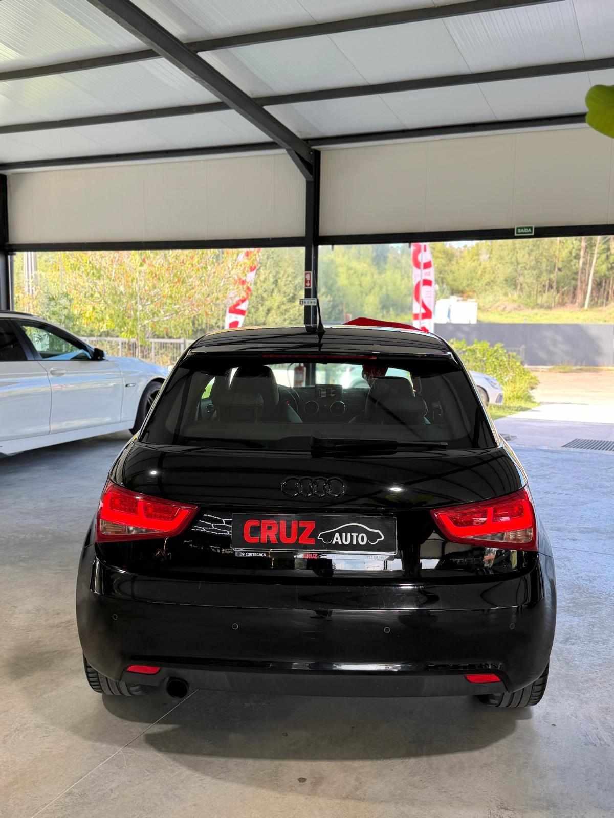audi-a1-2011-gasolina-1197cc