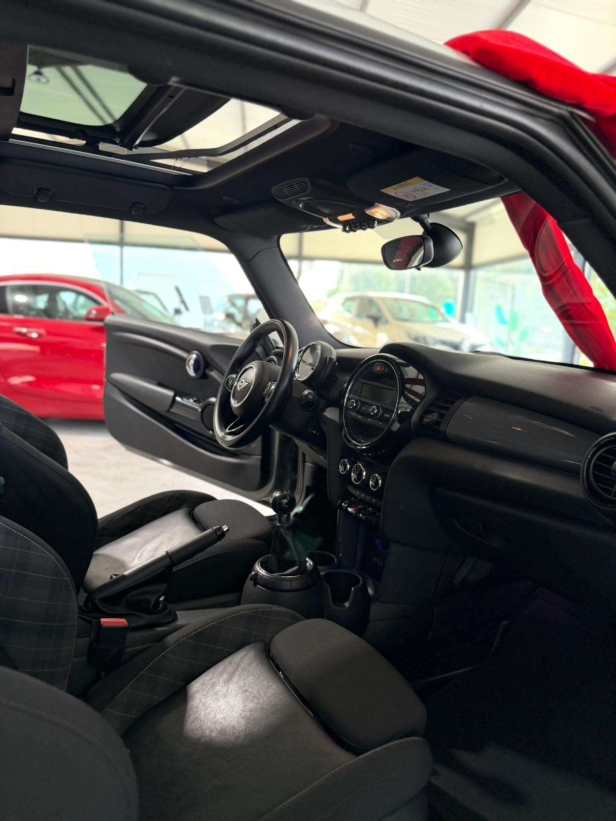 mini-cooper-2014-diesel-1496cc