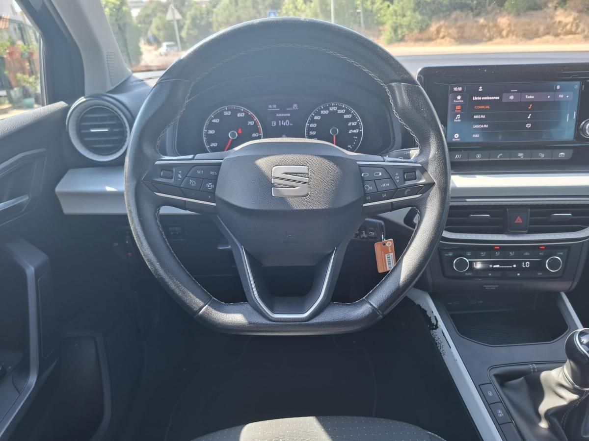 seat-arona-2022-gasolina-999cc