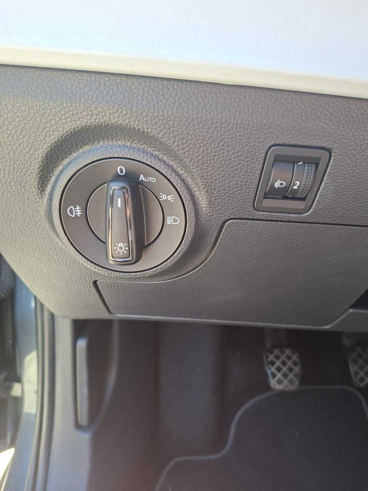seat-arona-2022-gasolina-999cc