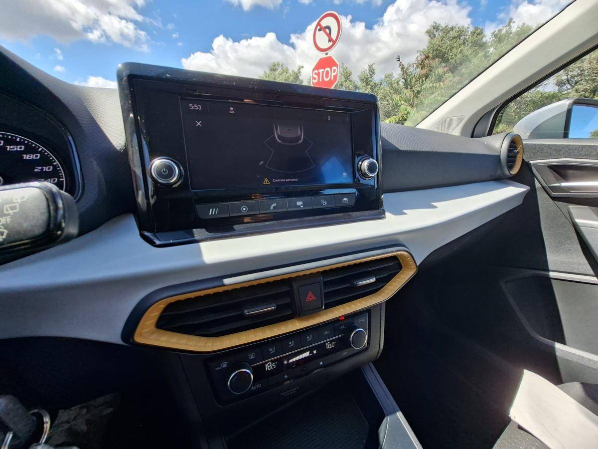 seat-ibiza-2022-gasolina-999cc