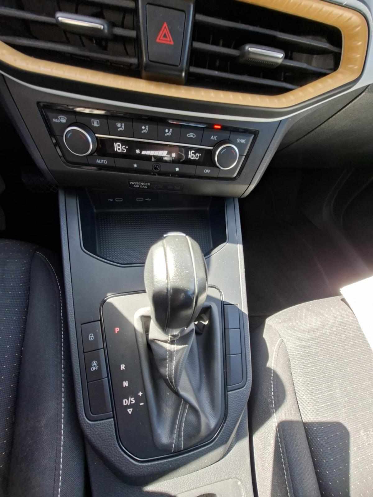 seat-ibiza-2022-gasolina-999cc