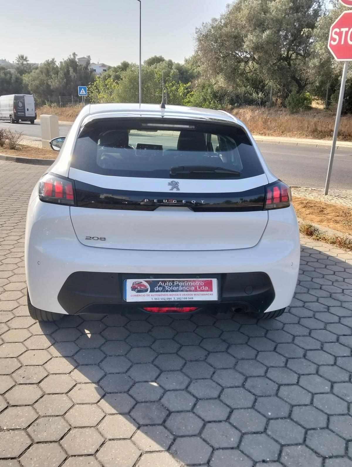 peugeot-208-2022-gasolina-1199cc