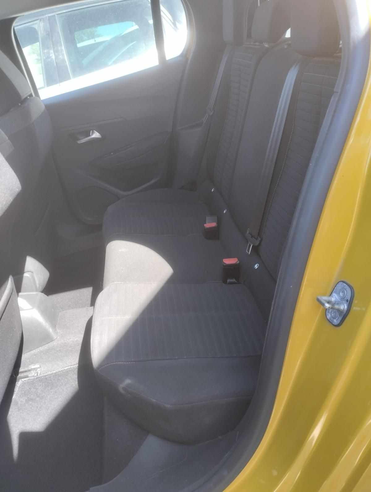 peugeot-208-2021-diesel-1499cc