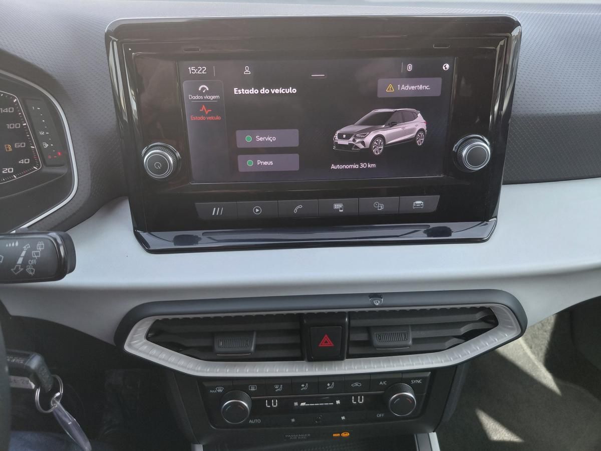 seat-arona-2023-gasolina-999cc