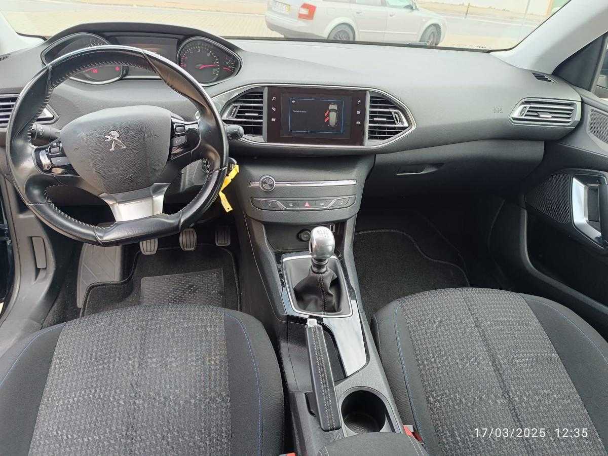 peugeot-308-2018-diesel-1499cc