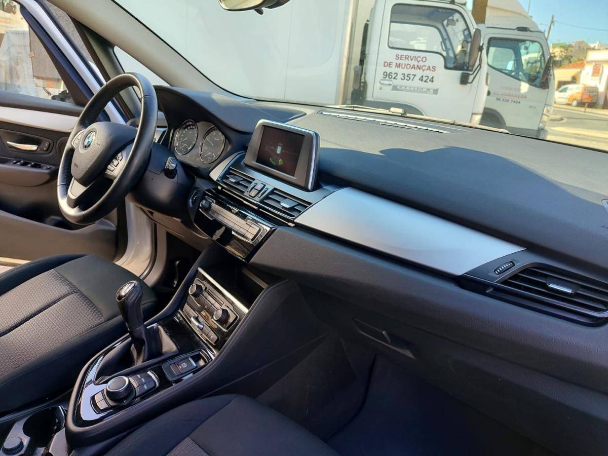 bmw-serie-1-2019-diesel-1496cc