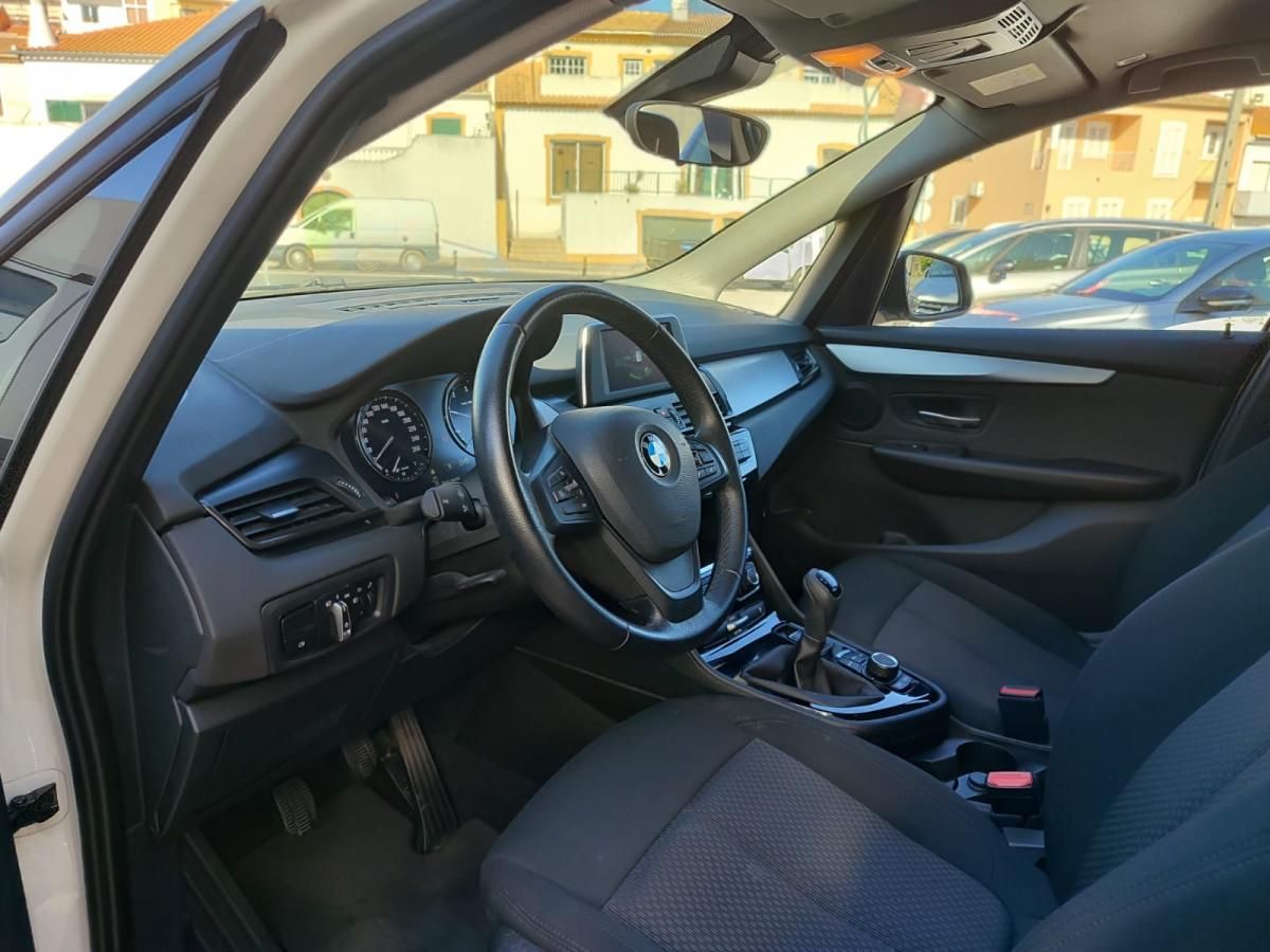 bmw-serie-1-2019-diesel-1496cc