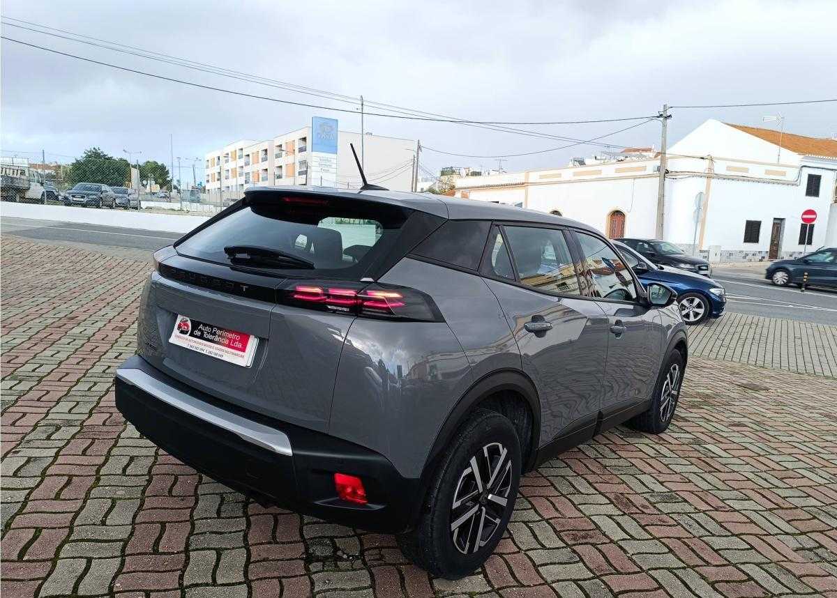 peugeot-2008-2023-gasolina-1199cc