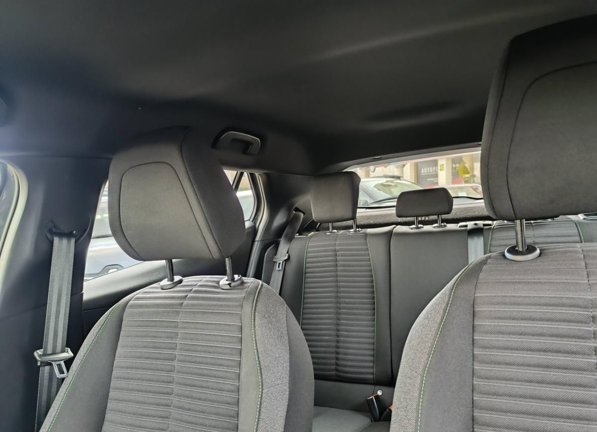 peugeot-2008-2023-gasolina-1199cc