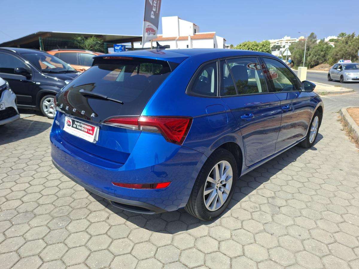 skoda-scala-2022-gasolina-999cc