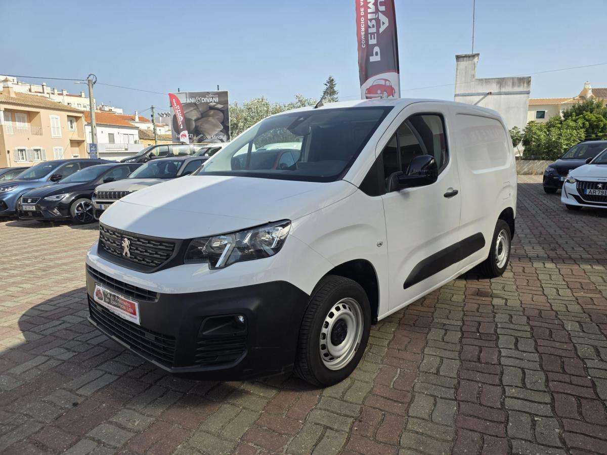 peugeot-partner-2024-diesel-1499cc