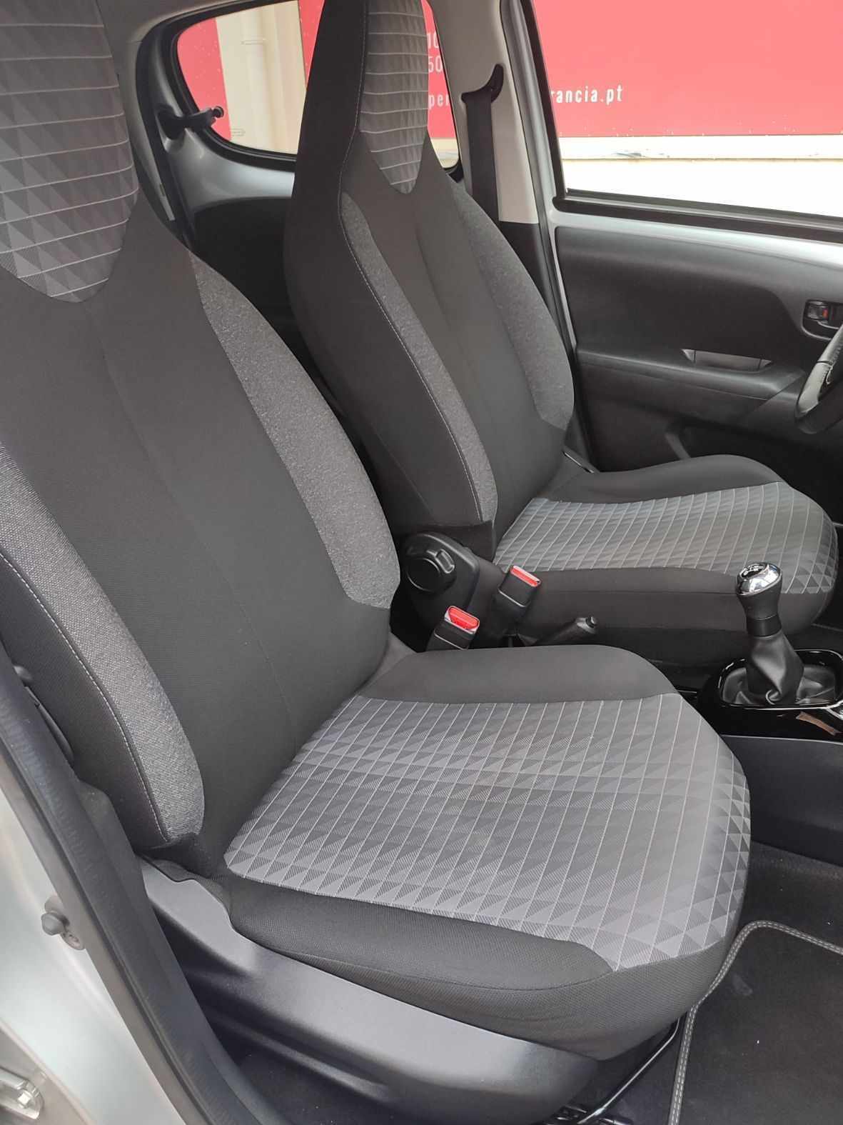 peugeot-108-2021-gasolina-10cc
