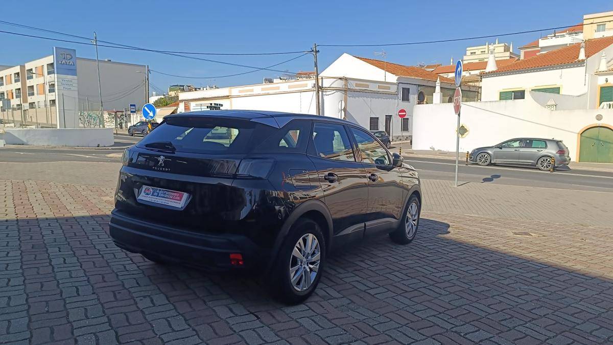peugeot-3008-2022-diesel-1499cc