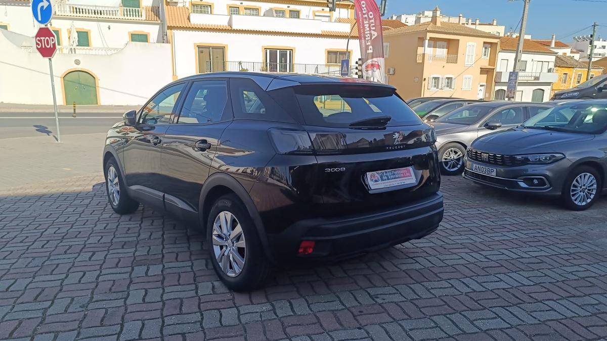 peugeot-3008-2022-diesel-1499cc