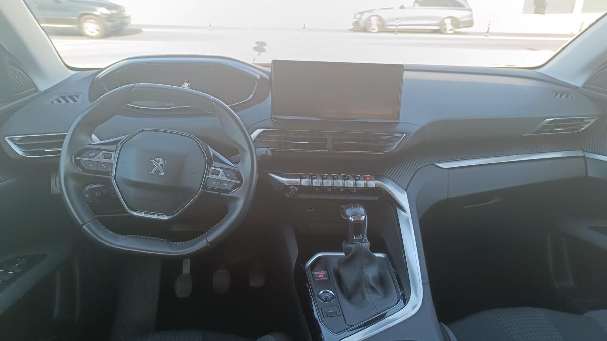 peugeot-3008-2022-diesel-1499cc