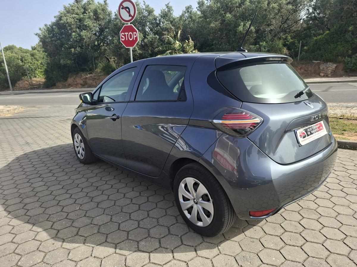 renault-zoe-2021-eletrico-0cc