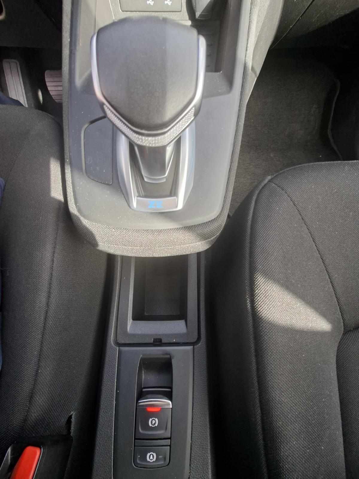 renault-zoe-2021-eletrico-0cc